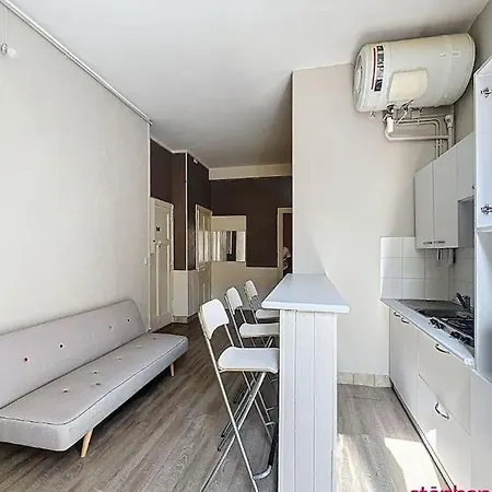 Apartman T2 8 *